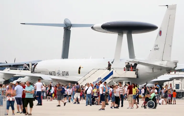 Іран знищив дорогий літак США - як росіяни допомагають іранцям 1