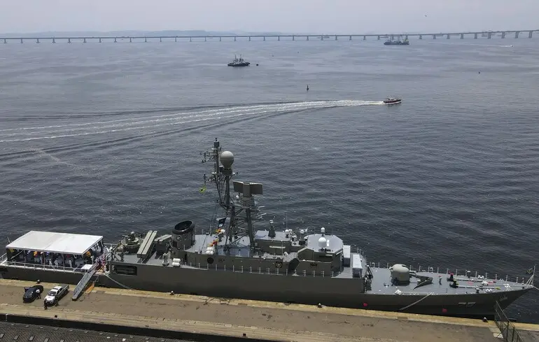 Іранський військовий корабель затонув біля Шрі-Ланки - ймовірна причина атака субмарини - відео з місця 1