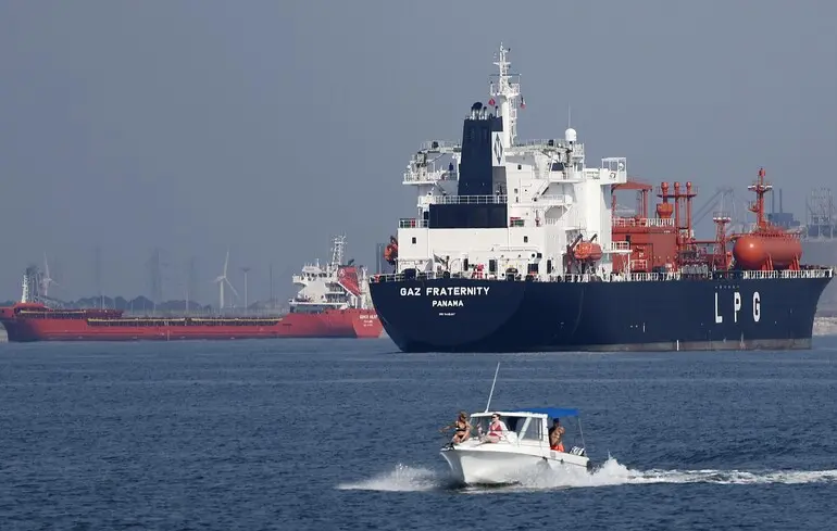 Конфіскація нафти як новий засіб тиску на агресора – Україна проводить переговори з Європейським Союзом. 1