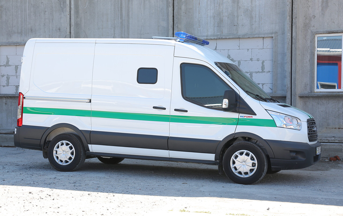 Ощадбанк зупинив імпорт іноземної валюти з Європейського Союзу та розглядає альтернативні маршрути, щоб обійти Угорщину. 1