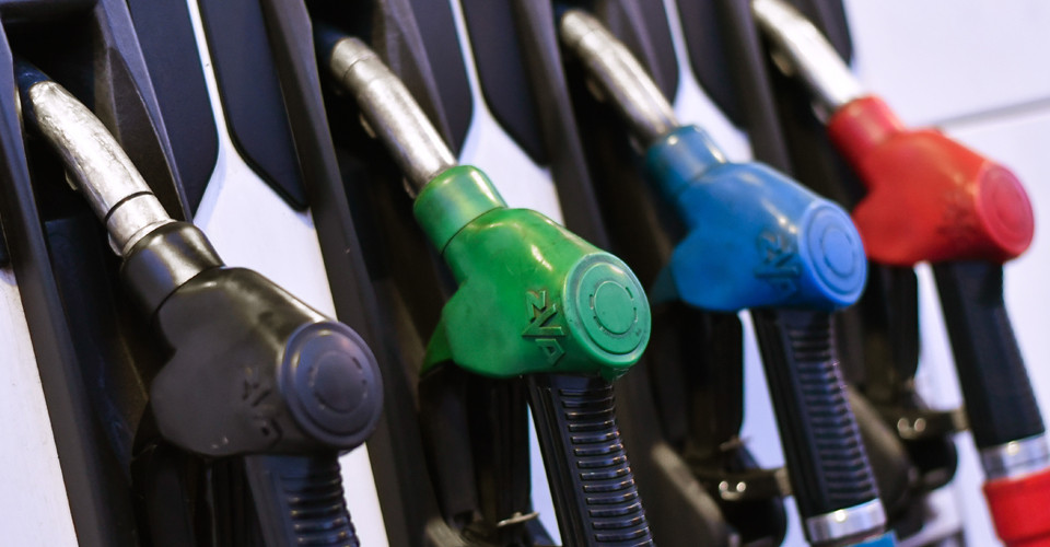 Паливний ринок України став картельним, - зазначив експерт Омельченко. 1