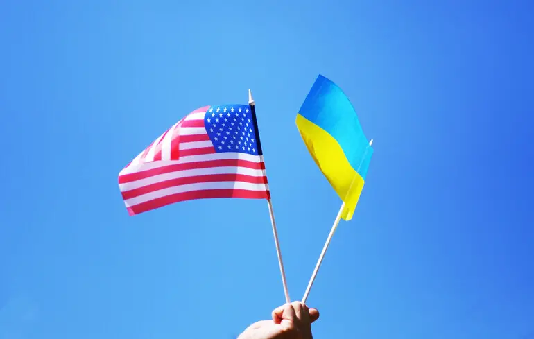 Переговори між Україною та США, які відбудуться в Маямі 21 березня 2026 року, охоплять ряд важливих питань. У складі делегацій будуть представники обох країн, які обговорять співпрацю в різних сферах. 1