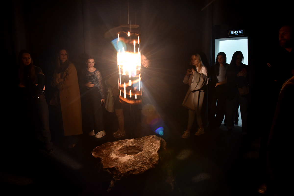 PinchukArtCentre - ветерани та митці досліджують тему радості під час війни - фото 63