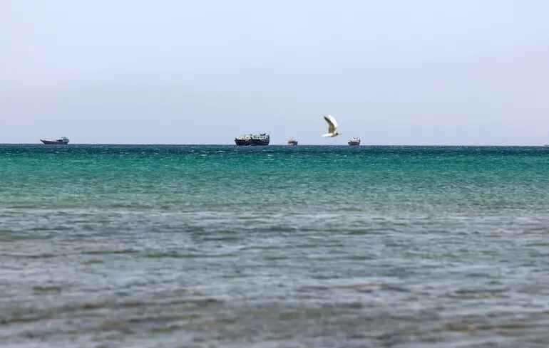 Плата за прохід Ормузькою протокою - Іран збирає гроші з танкерів за нафту 1