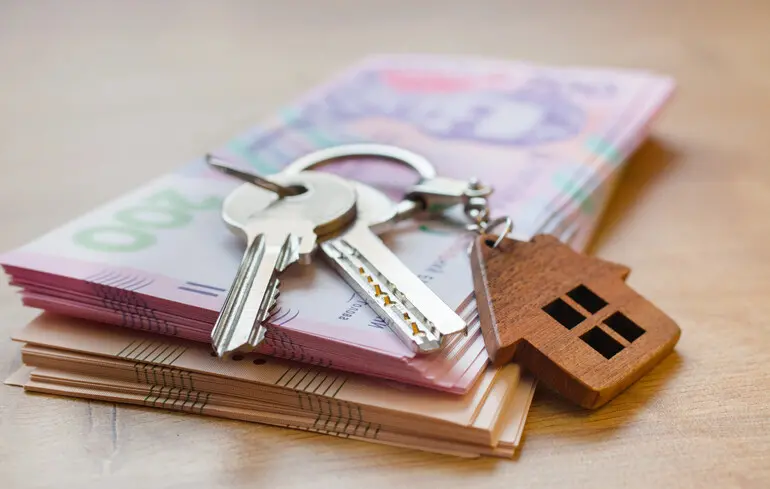 Ринок нерухомості в Україні - Чи падають ціни на будинки та що важливо для покупців - новини України 1