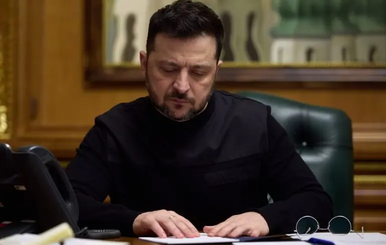 Санкції України - указ президента Зеленського щодо військово-промислового комплексу Росії, Ірану та паралімпійців. 1