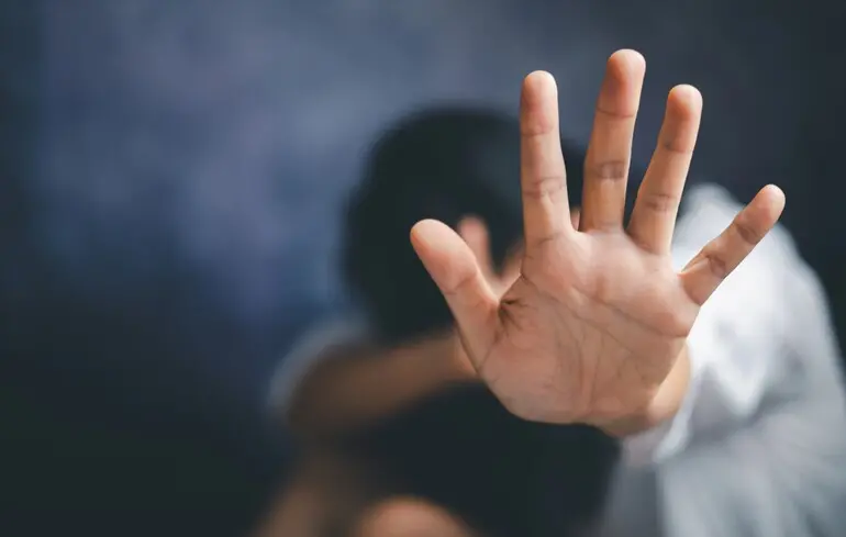 Штучний інтелект здатен прогнозувати ймовірність домашнього насильства, аналізуючи медичні дані пацієнтів. 1