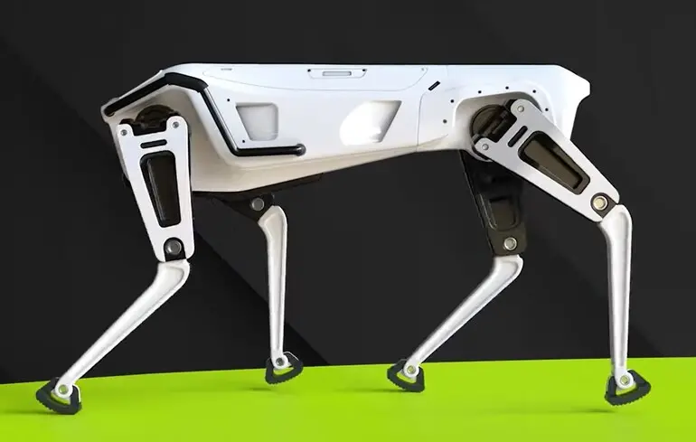 Службові собаки забезпечують охорону центрів обробки даних, при цьому компанії витрачають на заходи безпеки до 300 тисяч доларів. 4