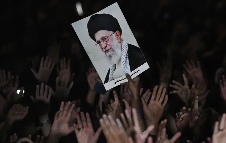 Смерть Хаменеї - в Ірані перенесли похорон верховного лідера, вбитого Ізраїлем та США 1