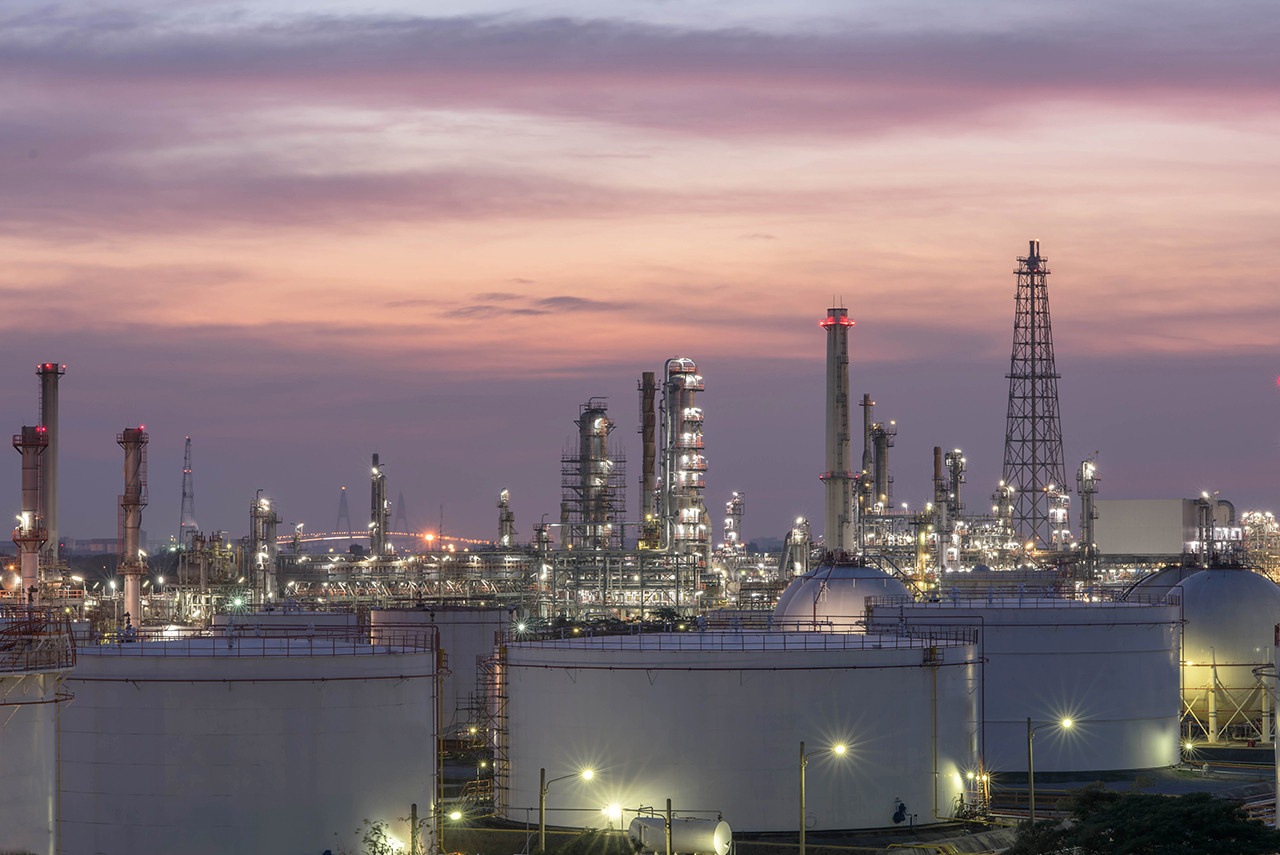 Сполучені Штати вивчають можливість скасування обмежень щодо російської нафти. 1