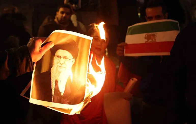 Трамп хоче повалити режим в Ірані - Що про це думає розвідка США: секретний звіт 1