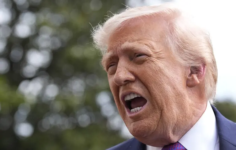 Трамп висловлює загрозу для майбутнього НАТО у зв'язку з Іраном та Ормузькою протокою. 1