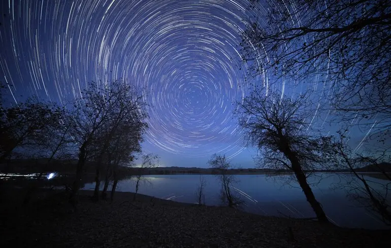 У березні 2026 року на небосхилі з'являться Меркурій, Венера, Марс та Юпітер - способи їх спостереження. 1