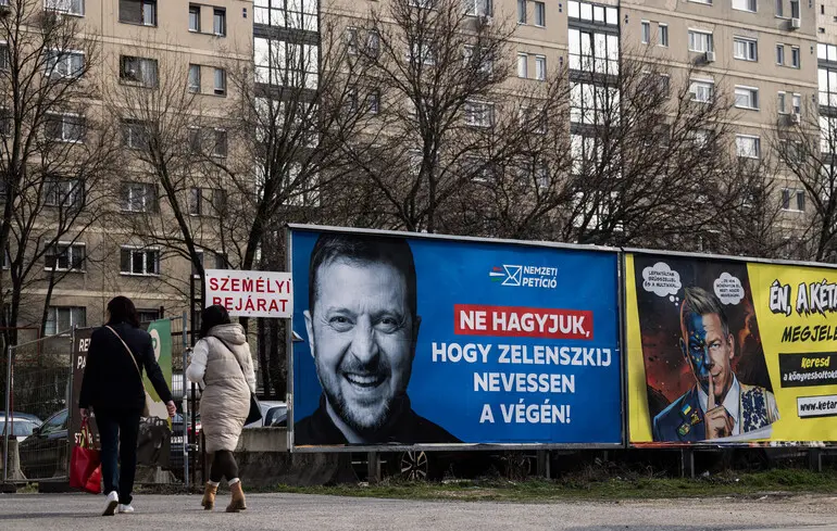 У якій спосіб Орбан експлуатує ситуацію в Україні в рамках своєї виборчої кампанії та які варіанти розвитку подій можуть виникнути після виборів. 1