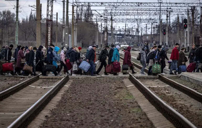 В УВКБ ООН роз'яснили нові фактори, що сприяють виїзду українців за межі держави. 1