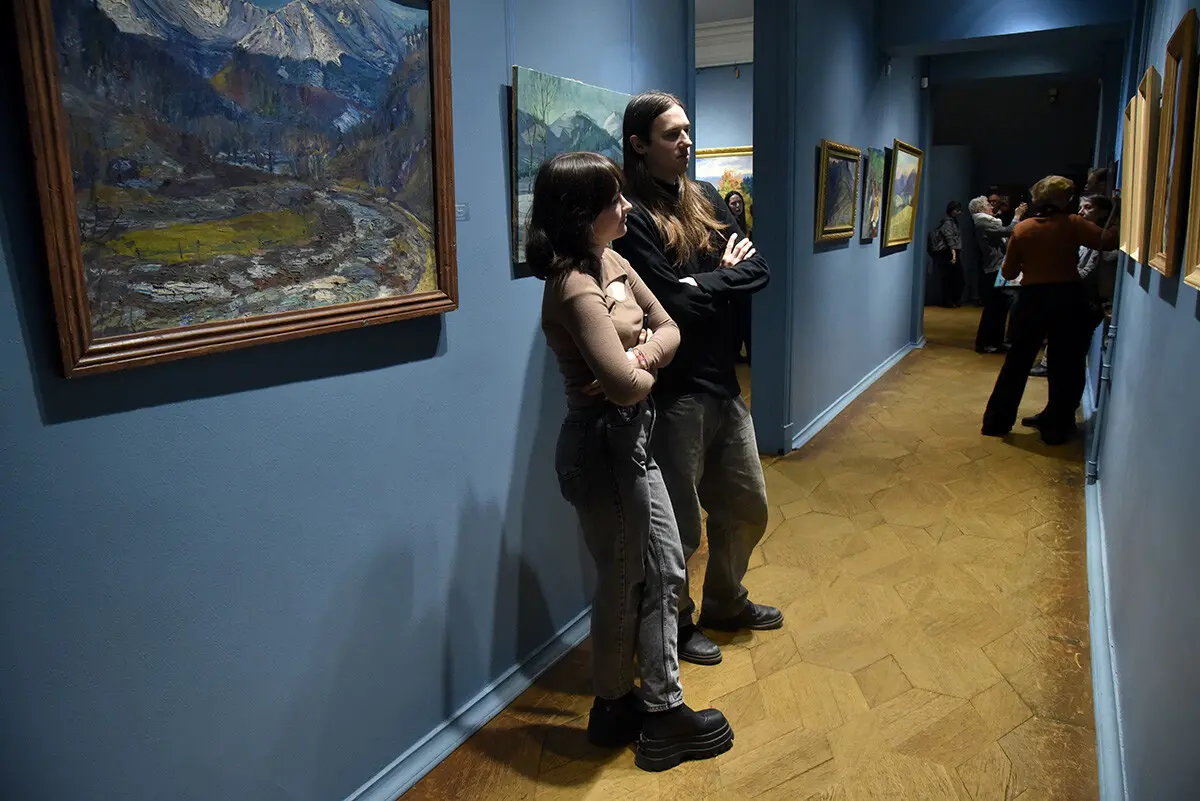 Від Бокшая до Якутовича: у столиці представили твори закарпатської школи та графіку шістдесятників 6