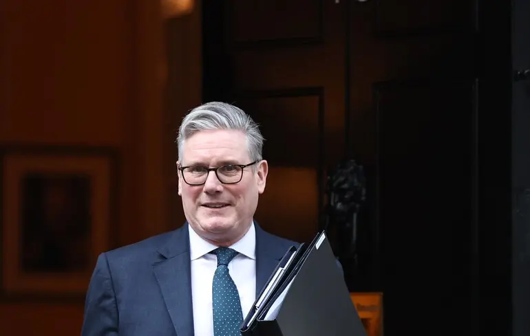 Війна з Іраном - даталі Стармера про участь Британії та бази США 1