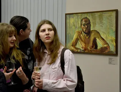 Виставка Сонцесхід - у NAMU представили 100 творів Анатолія Лимарєва - фото 43