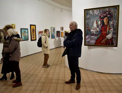 Виставка «Жіночий портрет» - у Києві представили понад 300 робіт художників з усієї України - фото 33