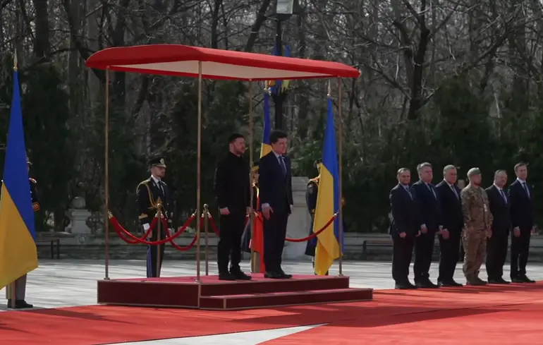 Візит Володимира Зеленського до Румунії та Франції: деталі переговорів. 1