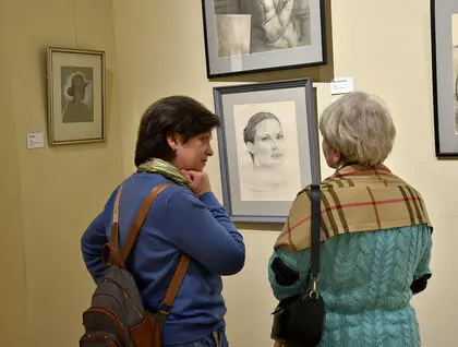 Земне у сув’язі з небесним - у музеї Шевченка відкрили ювілейну виставку Анатолія Марчука - фото 33