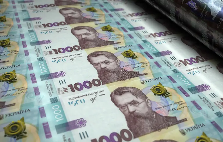 Мікрокредити в Україні - українці стали жити гірше 1