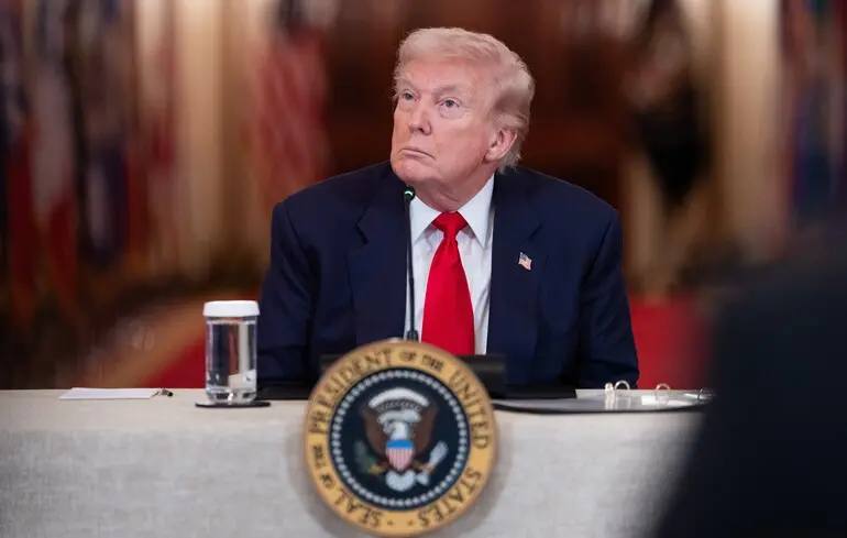 Трамп погрожує вийти з НАТО - в Альянсі не вірять у це, але бояться, що президент США обере інший спосіб 1