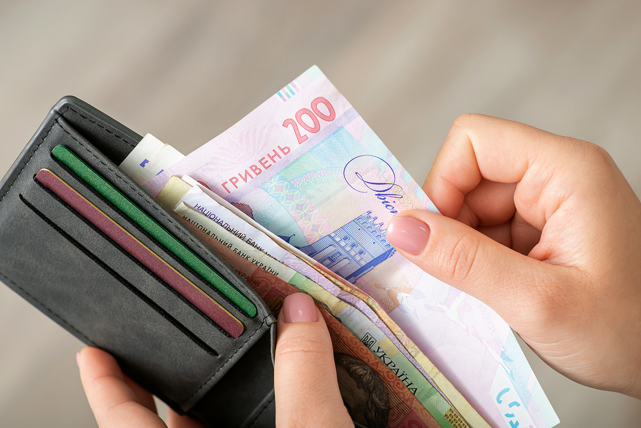 В Україні розпочалися виплати в межах програми спеціальної підтримки. 1