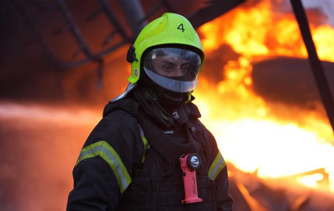 6 травня Запоріжжя зазнало обстрілу – під удар потрапив об'єкт промислової інфраструктури. 6 травня Запоріжжя зазнало обстрілу – під удар потрапив об'єкт промислової інфраструктури. 1