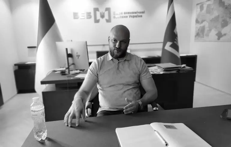 Бюро економічної безпеки (БЕБ) виступає за необхідність впровадження нових норм для регулювання ринку вейпів. 1