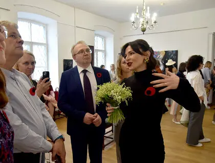 Chavvah — означає “жива”: у “Софії Київській” відкрилася виставка про материнство без стереотипів 27