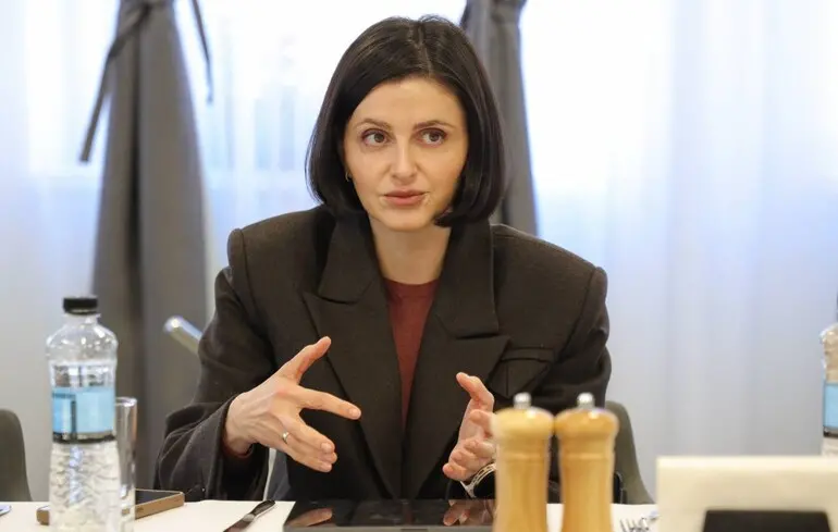 Депутатку Василевську-Смаглюк підозрюють у здійсненні тиску на представників ЗМІ - Офіс генерального прокурора розпочав розслідування - подробиці. Депутатку Василевську-Смаглюк підозрюють у здійсненні тиску на представників ЗМІ - Офіс генерального прокурора розпочав розслідування - подробиці. 1