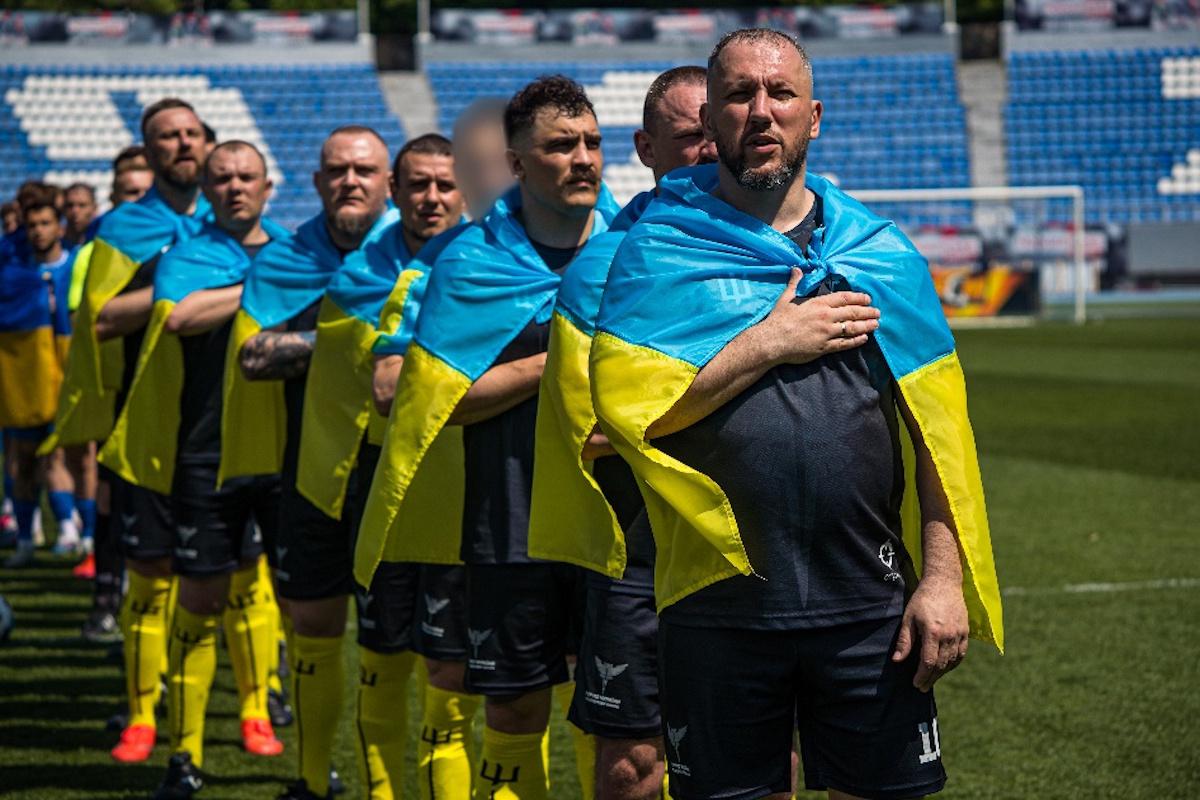 "Динамо" провело благодійний матч з воїнами ГУР у Києві - як відбувалася подія. 2