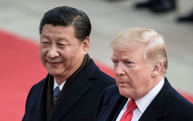 Дональд Трамп прибув до Китаю, де Сі Цзіньпін попередив його про ймовірний конфлікт через Тайвань. 1
