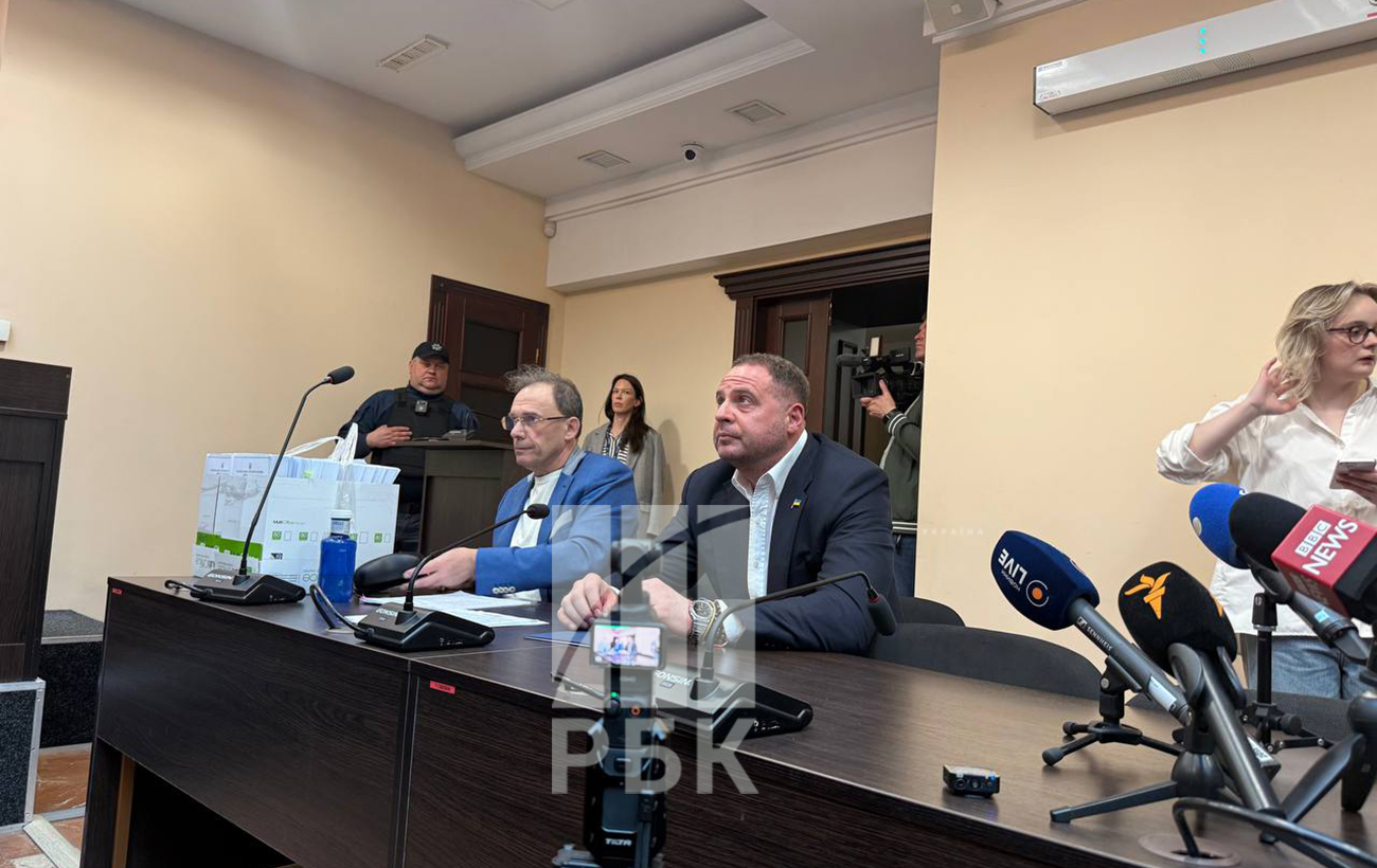 Ермак у суді - як українські політики та Захід реагують на корупційний скандал. 3