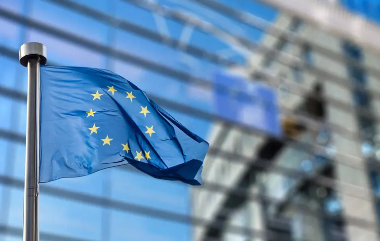 Франція висловила критику на адресу Брюсселя щодо невиконаних обіцянок Україні в контексті розширення Європейського Союзу. 1