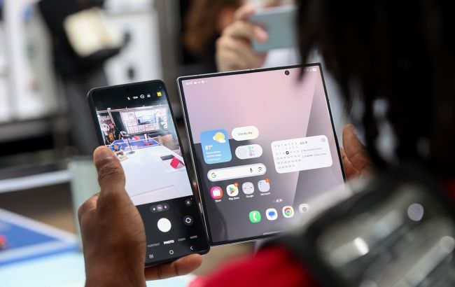 Galaxy Z Fold 8 Wide - інсайдери розкрили технічні характеристики смартфона від Samsung. 1