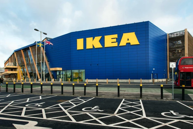 IKEA закриває свій магазин у Швеції — вперше за більше ніж сорок років. IKEA закриває свій магазин у Швеції — вперше за більше ніж сорок років. 1