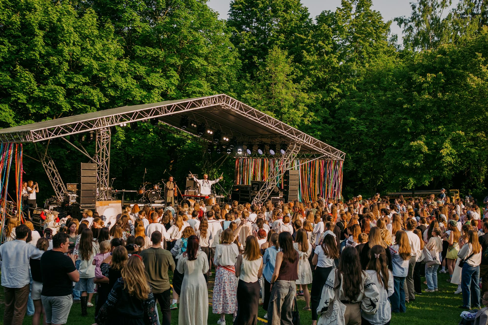 Ірина Цибух – товариші бойового медика розповіли про ЧекаFest, хвилину мовчання та пам’ять як стратегію. 3
