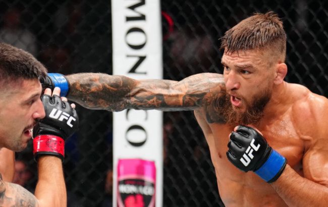 Ярослав Амосов потрапив до десятки найкращих у рейтингу UFC. 1