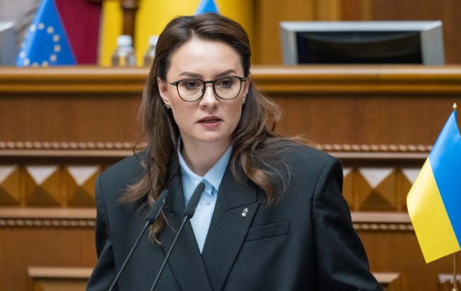 Кабінет Міністрів України виділив додаткові 10,8 мільярда гривень на виробництво та закупівлю озброєння. 1