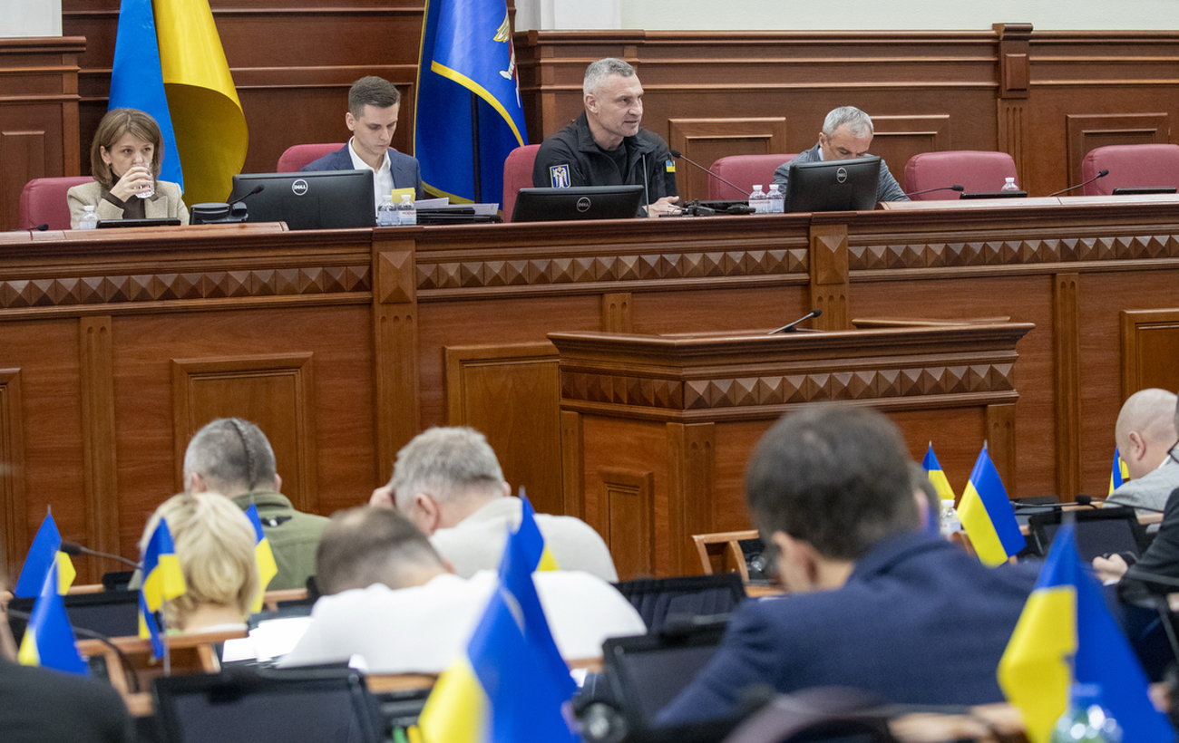 Кличко проти Зеленського - які зміни відбуваються у владі Києва напередодні зими. Кличко проти Зеленського - які зміни відбуваються у владі Києва напередодні зими. 5
