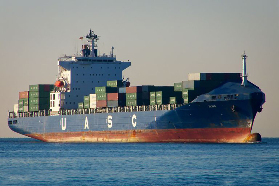 Контейнерний перевізник MSC планує маршрут в обхід Ормузької протоки Контейнерний перевізник MSC має намір змінити свій маршрут, обминаючи Ормузьку протоку. 1