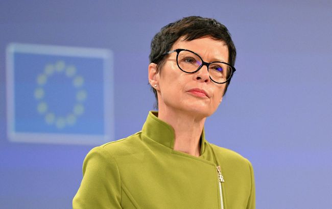 Кредит у розмірі 90 мільярдів євро для України - перший транш буде направлений на наступному тижні. Кредит у розмірі 90 мільярдів євро для України - перший транш буде направлений на наступному тижні. 1