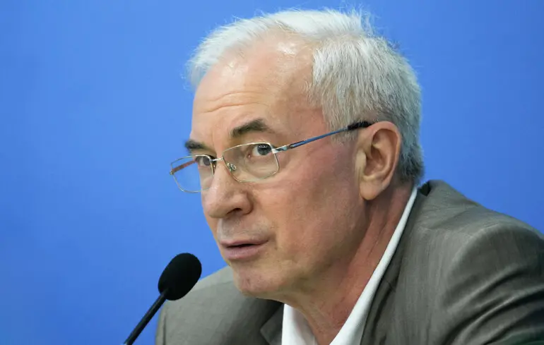 Микола Азаров та його син можуть втратити своє майно в Україні – Міністерство юстиції звернулося до Вищого антикорупційного суду з проханням про конфіскацію. Микола Азаров та його син можуть втратити своє майно в Україні – Міністерство юстиції звернулося до Вищого антикорупційного суду з проханням про конфіскацію. 1