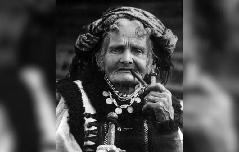 Микола Сеньковський, творець "Старої гуцулки" – це історія видатного українського фотомитця, чиї твори були знищені НКВС. 1