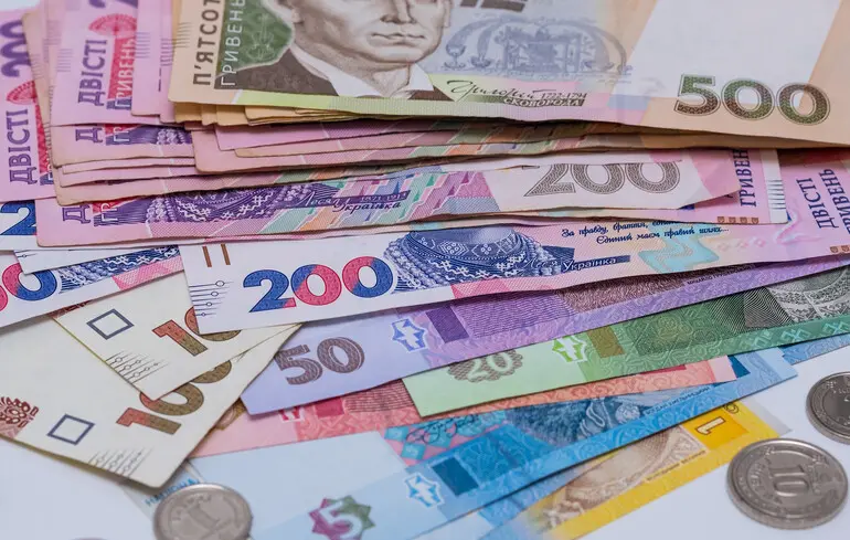 Мінфін показав, як змінилися зарплати держслужбовців Мінфін показав, як змінилися зарплати держслужбовців 1