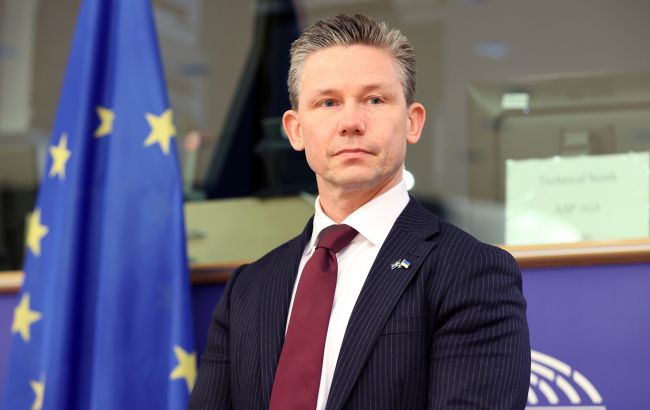 Міністр оборони Швеції висловив підтримку євроатлантичному курсу України щодо вступу до НАТО. 1