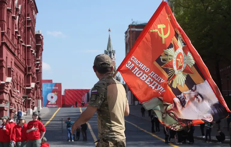 На параді в Москві 9 травня посилили заходи безпеки для охорони президента Путіна. На параді в Москві 9 травня посилили заходи безпеки для охорони президента Путіна. 1