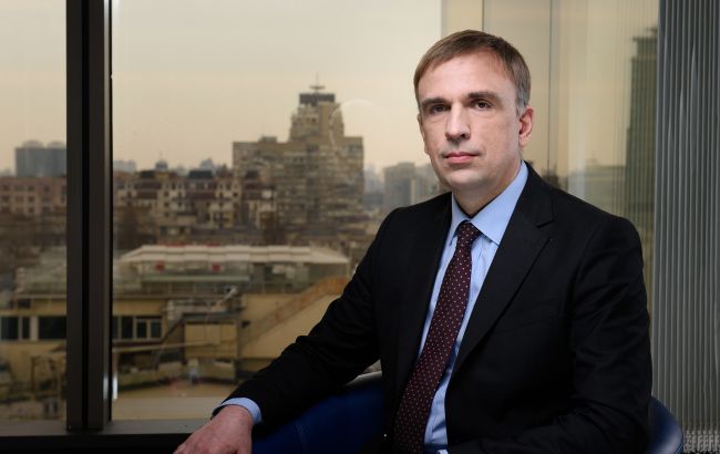 Олександр Мартиненко з ICU в інтерв'ю для РБК-Україна розповів про те, як економіка пристосовується до процесів деглобалізації та нових енергетичних викликів. Олександр Мартиненко з ICU в інтерв'ю для РБК-Україна розповів про те, як економіка пристосовується до процесів деглобалізації та нових енергетичних викликів. 1